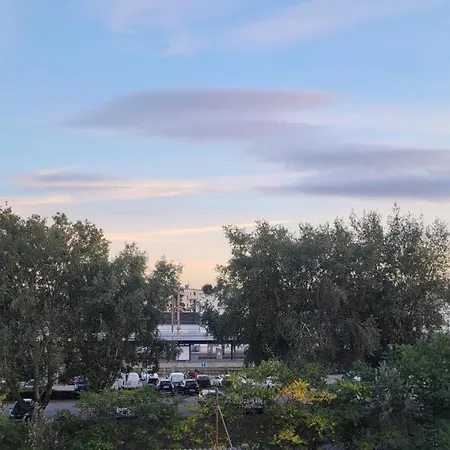 Alex & Nicol アパート ゲンゼルンドルフ