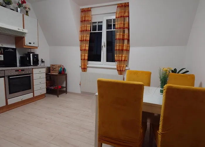 アパート Alex & Nicol *